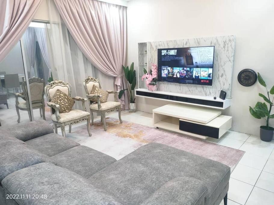 Rawang Conner Lot Homestay Luaran gambar